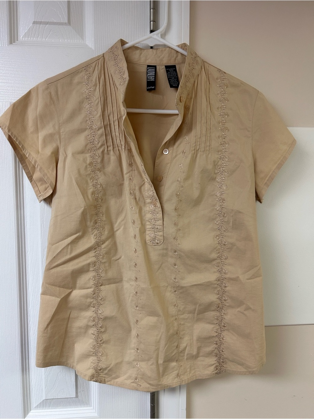 Laundry by Shelli Segal Collared Blouse Top Embroidery